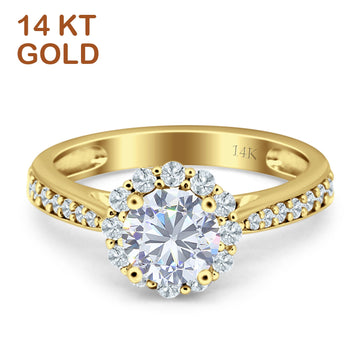 Round Classic Style Princess Cut Gold Ring